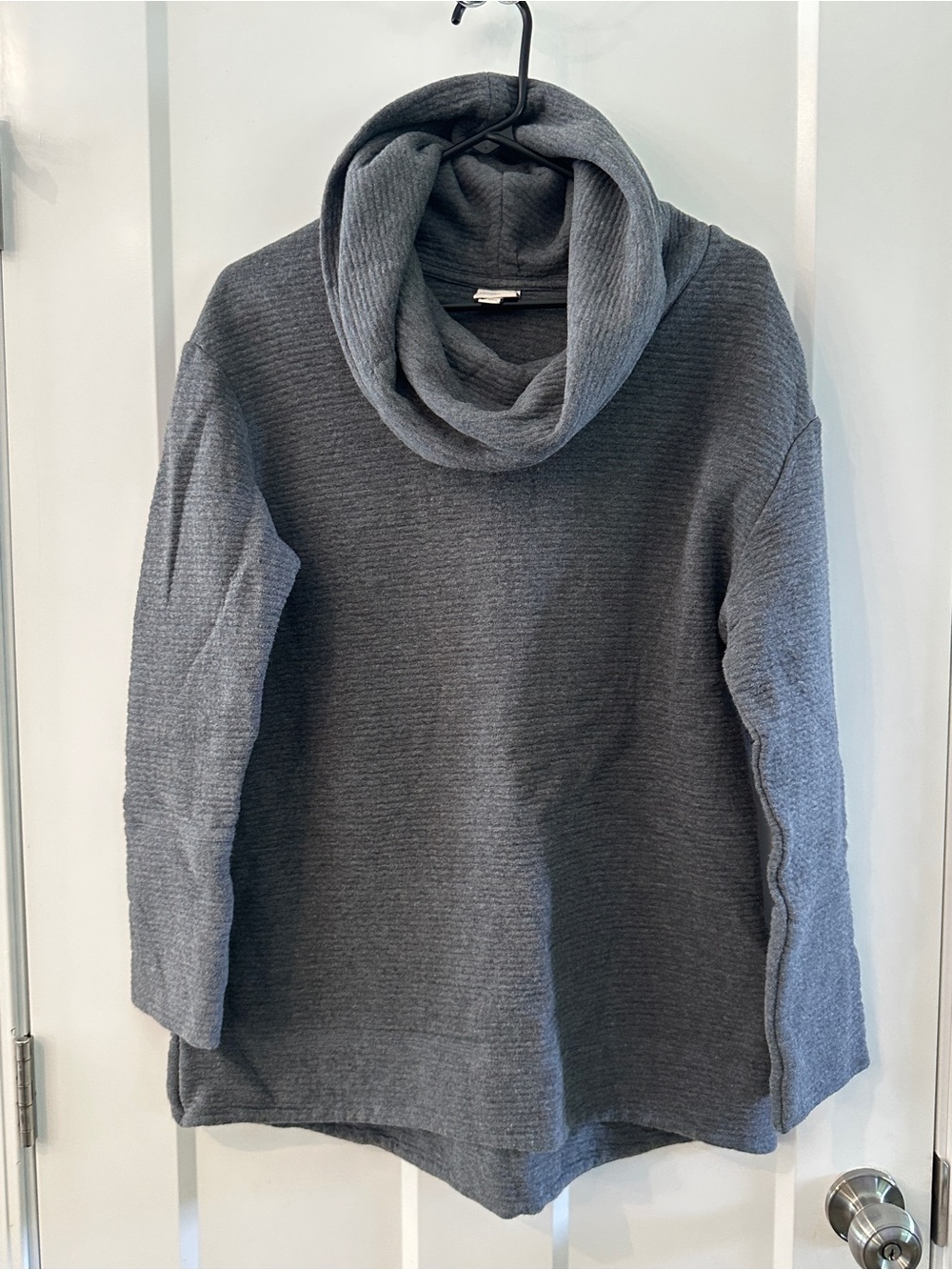 Merona Cowl neck knit heavy weight Shirt size XL Gray long sleeve